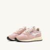 REELWIND LOW SNEAKER IN WEISS UND PUDERROSA AUS NYLON UND WILDLEDER