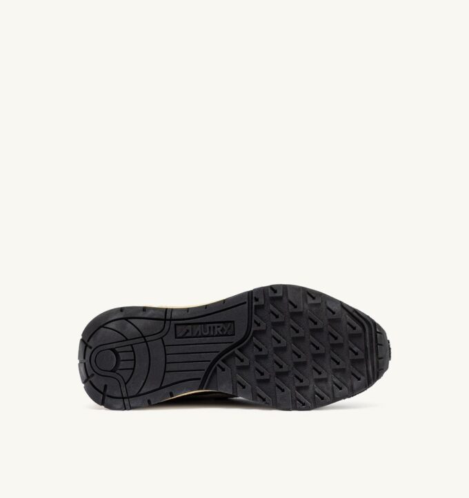 REELWIND SUPER VINTAGE SNEAKER AUS SCHWARZEM NYLON UND WILDLEDER