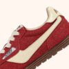 Sneaker Windspin aus Wildleder und Leder in den Farben Rubin und Rübe Sneaker Windspin aus Wildleder und Leder in den Farben Rubin und Rübe