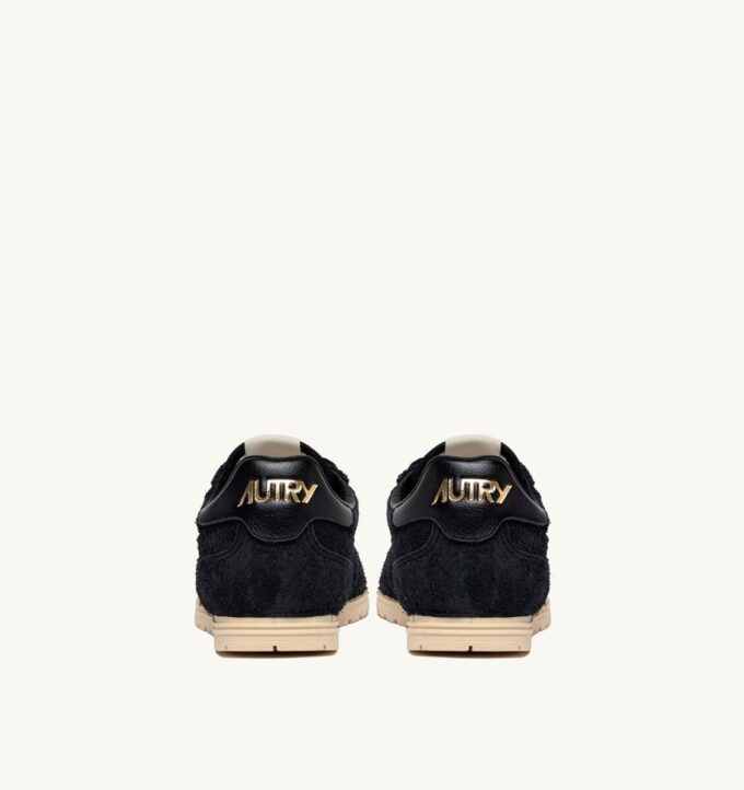 SNEAKERS WINDSPIN AUS SCHWARZEM WILDLEDER