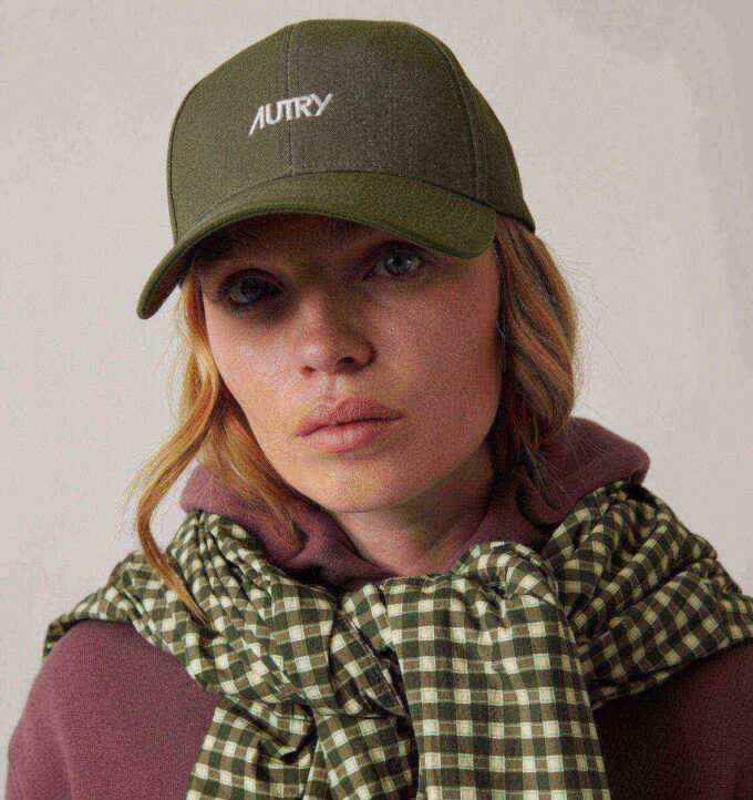 Unisex-Baseballkappe mit gesticktem Kontrastlogo