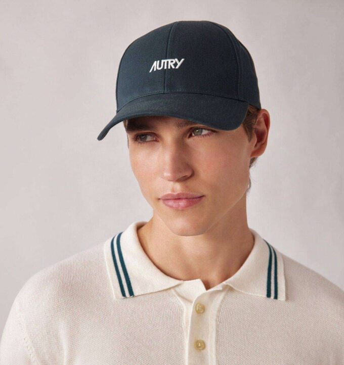 Unisex-Baseballkappe mit kontrastierendem, gesticktem Logo