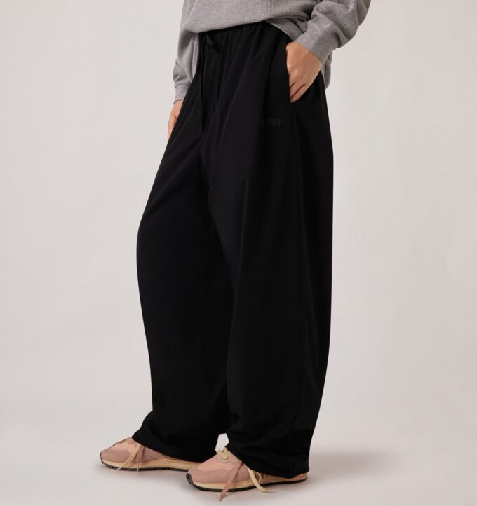 UNISEX NYLONHOSEN MIT TONAL-LOGO