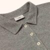 UNISEX-POLOSHIRT MIT TONALEM LOGO UND WAFFELSTRICK UND LANGÄRMELN UNISEX-POLOSHIRT MIT TONALEM LOGO UND WAFFELSTRICK UND LANGÄRMELN