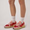 REELWIND LOW SNEAKER IN BLOSSOM UND MOLTEN LAVA WILDLEDER UND MESH
