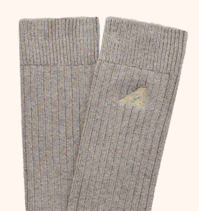 Unisex-Socke mit Rippenmuster und gesticktem Logo