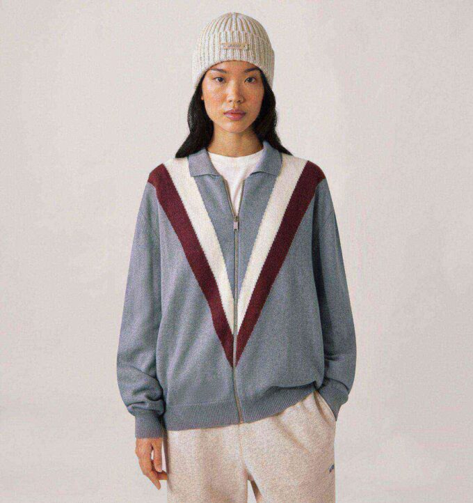 UNISEX-STRICKJACKE AUS WOLLE UNISEX-STRICKJACKE AUS WOLLE