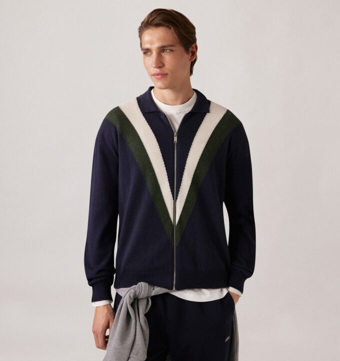 UNISEX-STRICKJACKE AUS WOLLE UNISEX-STRICKJACKE AUS WOLLE