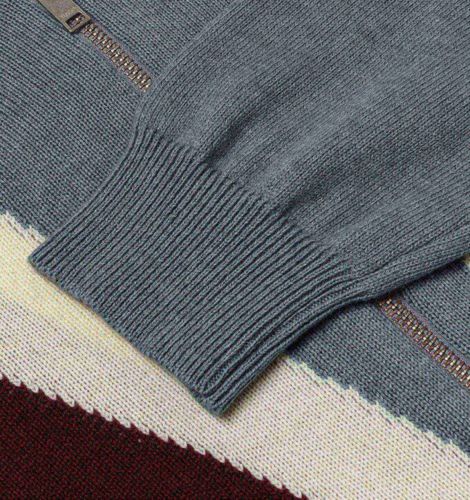 UNISEX-STRICKJACKE AUS WOLLE UNISEX-STRICKJACKE AUS WOLLE