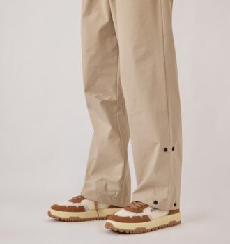 WILDPACE LOW SNEAKER AUS MESH UND WILDLEDER IN DEN FARBEN MARSHMALLOW UND CIGAR