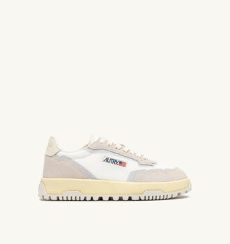 WILDPACE LOW SNEAKER IN WEISS UND MARSHMALLOW MESH UND WILDLEDER