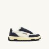 WILDPACE LOW SNEAKERS IN MESH UND WILDLEDER IN DEN FARBEN MARSHMALLOW UND BLUE NIGHT