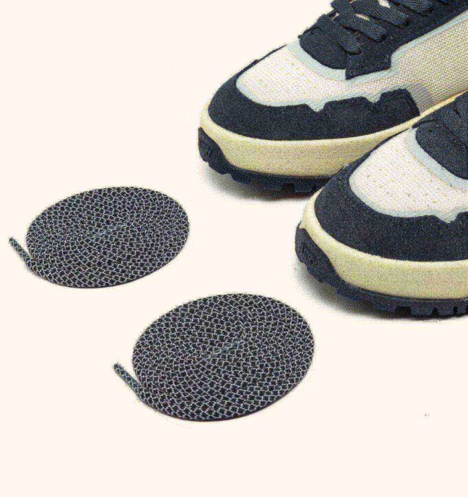 WILDPACE LOW SNEAKERS IN MESH UND WILDLEDER IN DEN FARBEN MARSHMALLOW UND BLUE NIGHT