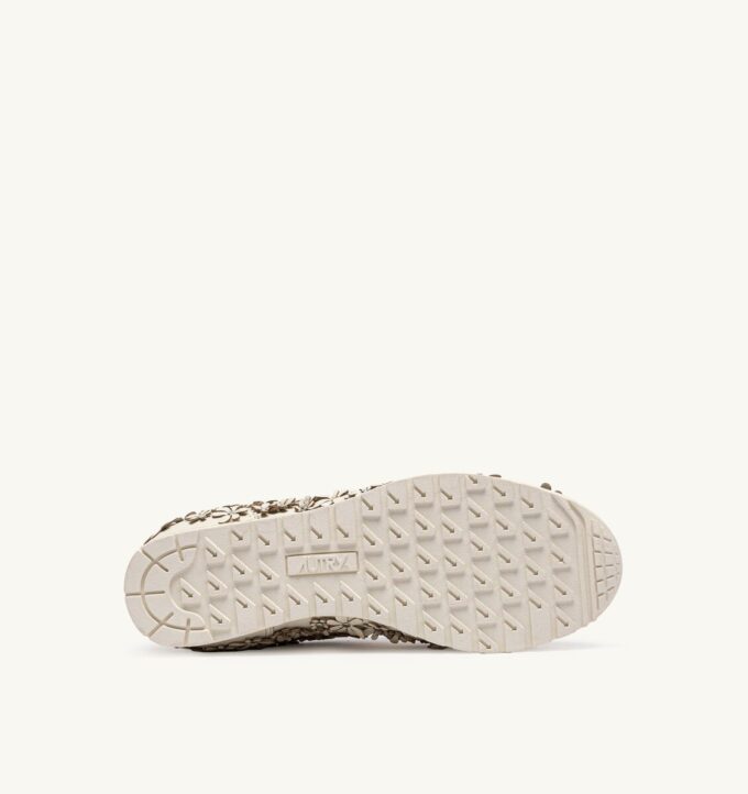 WINDSPIN FLOWERS SNEAKER AUS MARSHMALLOW LEDER WINDSPIN FLOWERS SNEAKER AUS MARSHMALLOW LEDER