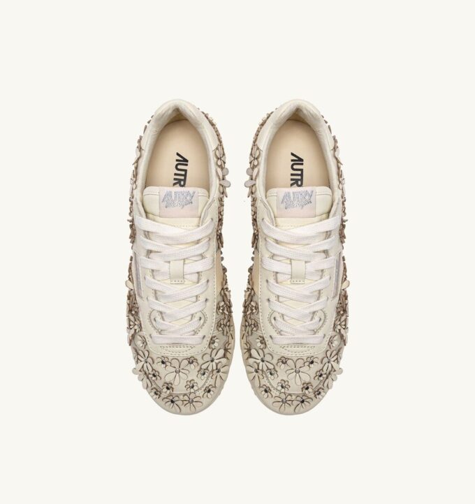 WINDSPIN FLOWERS SNEAKER AUS MARSHMALLOW LEDER WINDSPIN FLOWERS SNEAKER AUS MARSHMALLOW LEDER