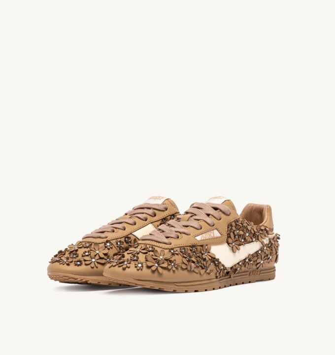 WINDSPIN FLOWERS SNEAKER AUS SEELENFISCHLEDER