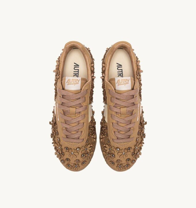 WINDSPIN FLOWERS SNEAKER AUS SEELENFISCHLEDER