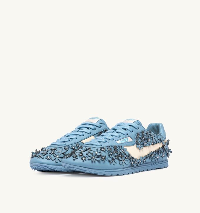 WINDSPIN FLOWERS SNEAKER IN VERGISSME-NOT-LEDER