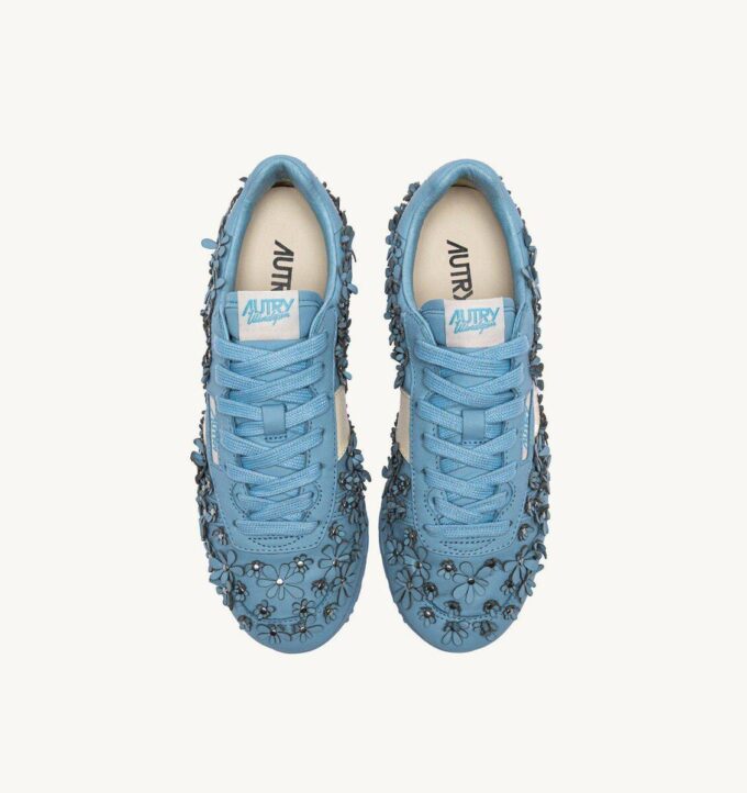 WINDSPIN FLOWERS SNEAKER IN VERGISSME-NOT-LEDER