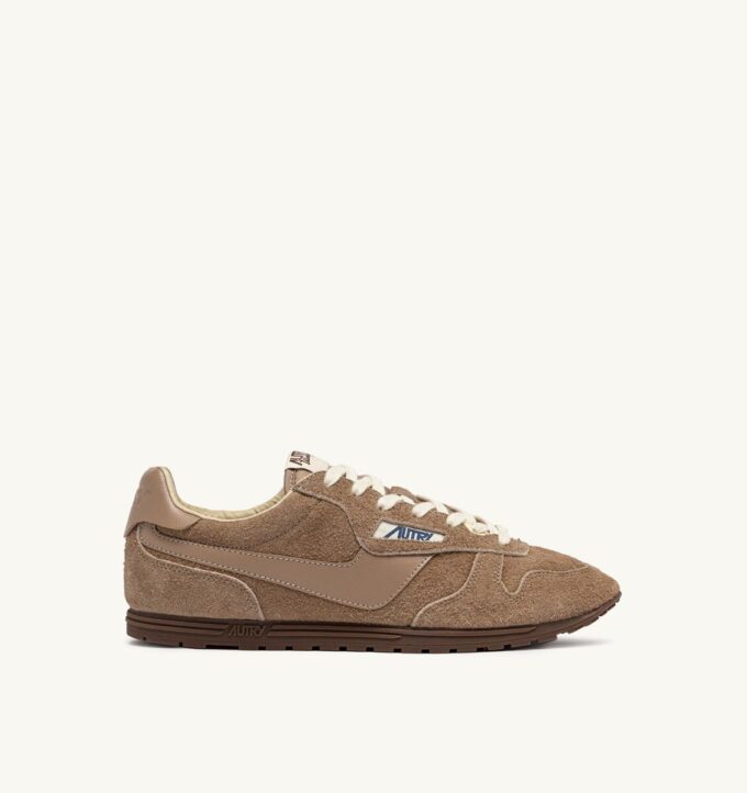 WINDSPIN SNEAKER AUS ERDNUSS-WILDLEDER UND LEDER