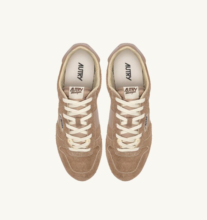 WINDSPIN SNEAKER AUS ERDNUSS-WILDLEDER UND LEDER