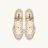 WINDSPIN-SNEAKERS AUS PLATIN-LAMINIERTEM LEDER